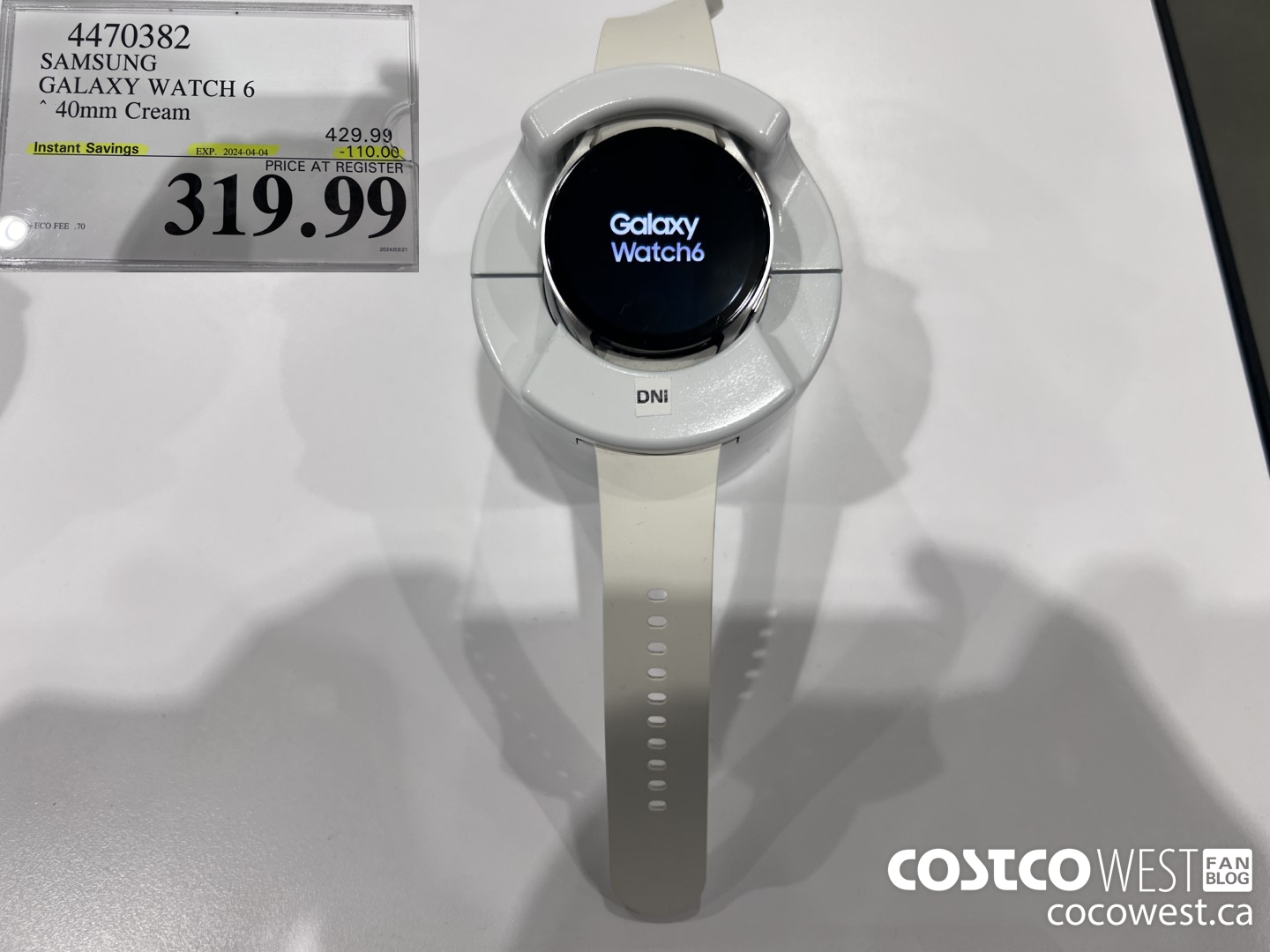 4470382 SAMSUNG GALAXY WATCH 6 40MM CREAM ($110.00 INSTANT SAVINGS EXPIRES ON 2024-04-04) $319.99