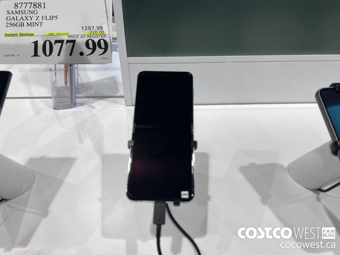 8777881 SAMSUNG GALAXY Z FLIP5 256GB MINT ($220.00 INSTANT SAVINGS EXPIRES ON 2024-04-04) $1077.99