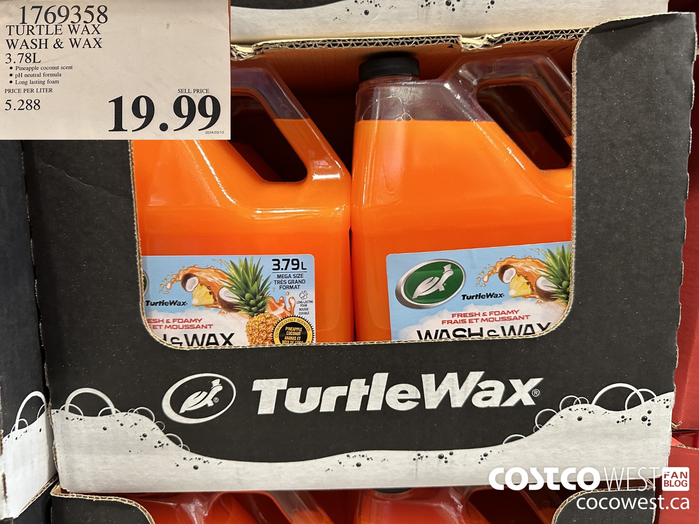 1769358 TURTLE WAX WASH & WAX 3.78 L $19.99