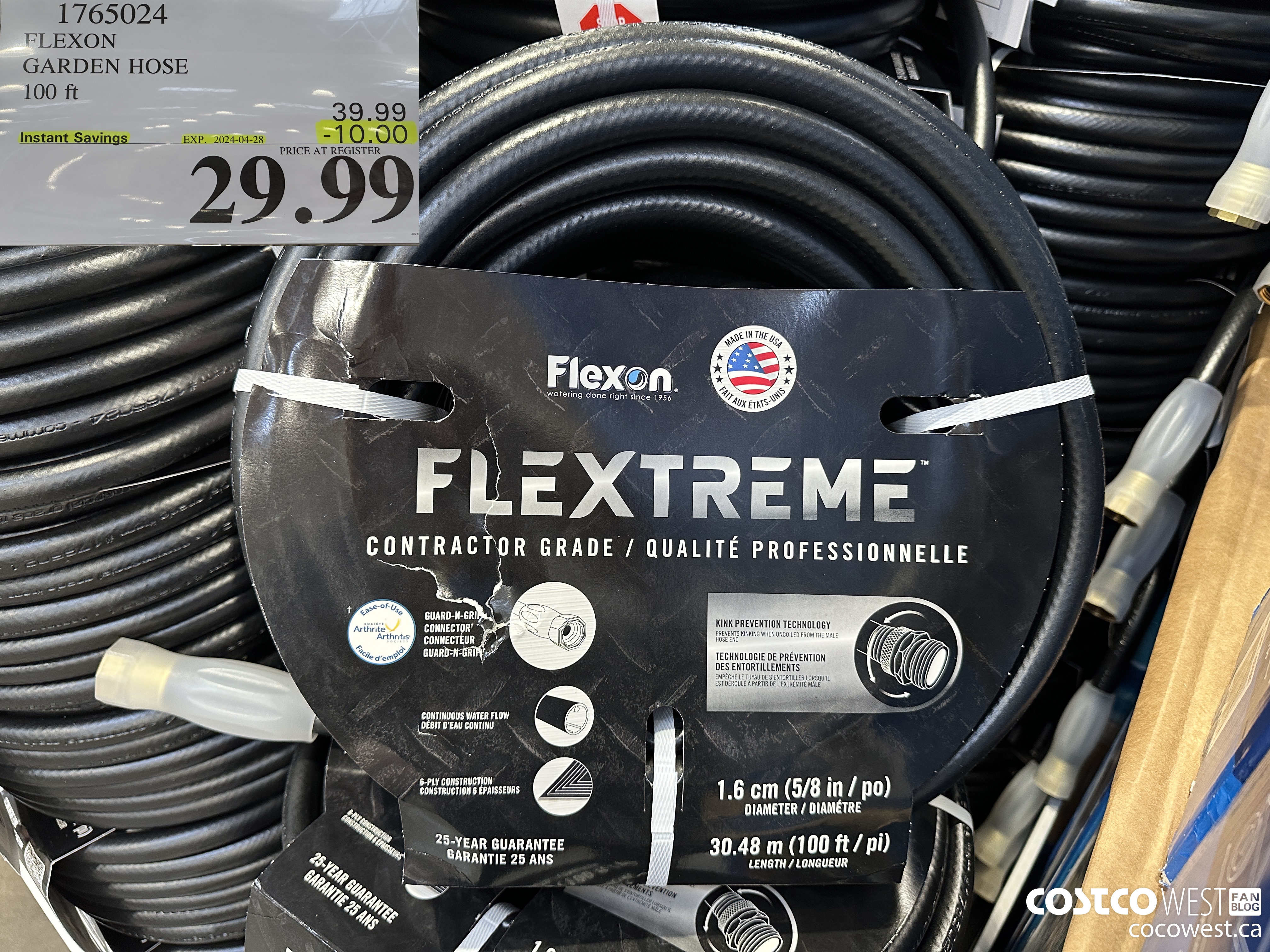 1765024 FLEXON GARDEN HOSE 100FT ($10.00 INSTANT SAVINGS EXPIRES ON 2024-04-28) $29.99