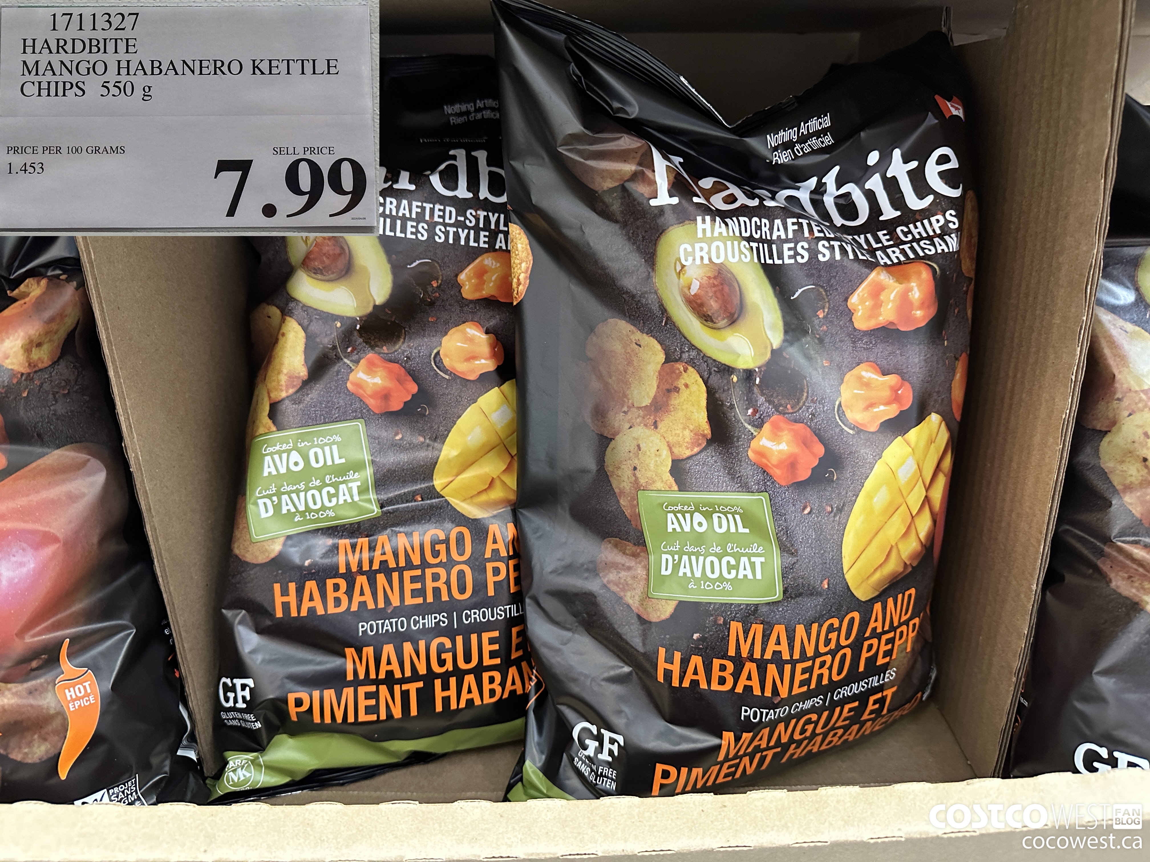 1711327 HARDBITE MANGO HABANERO KETTLE CHIPS 550 g  $7.99