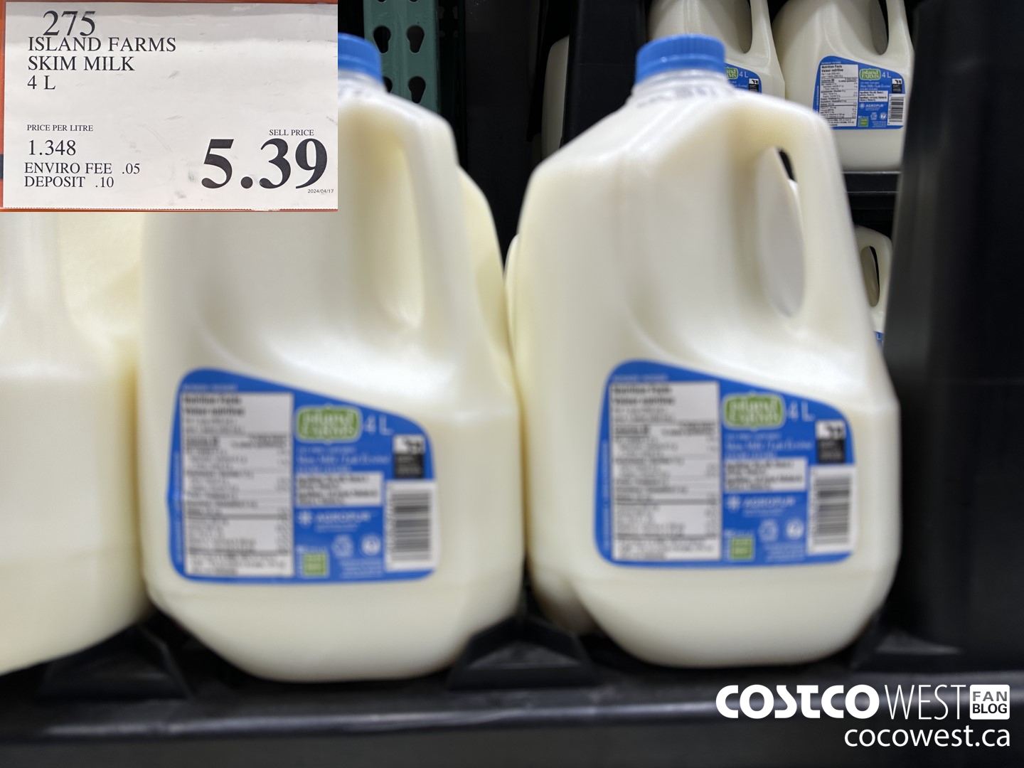 275 ISLAND FARMS SKIM MILK 4 L $5.39