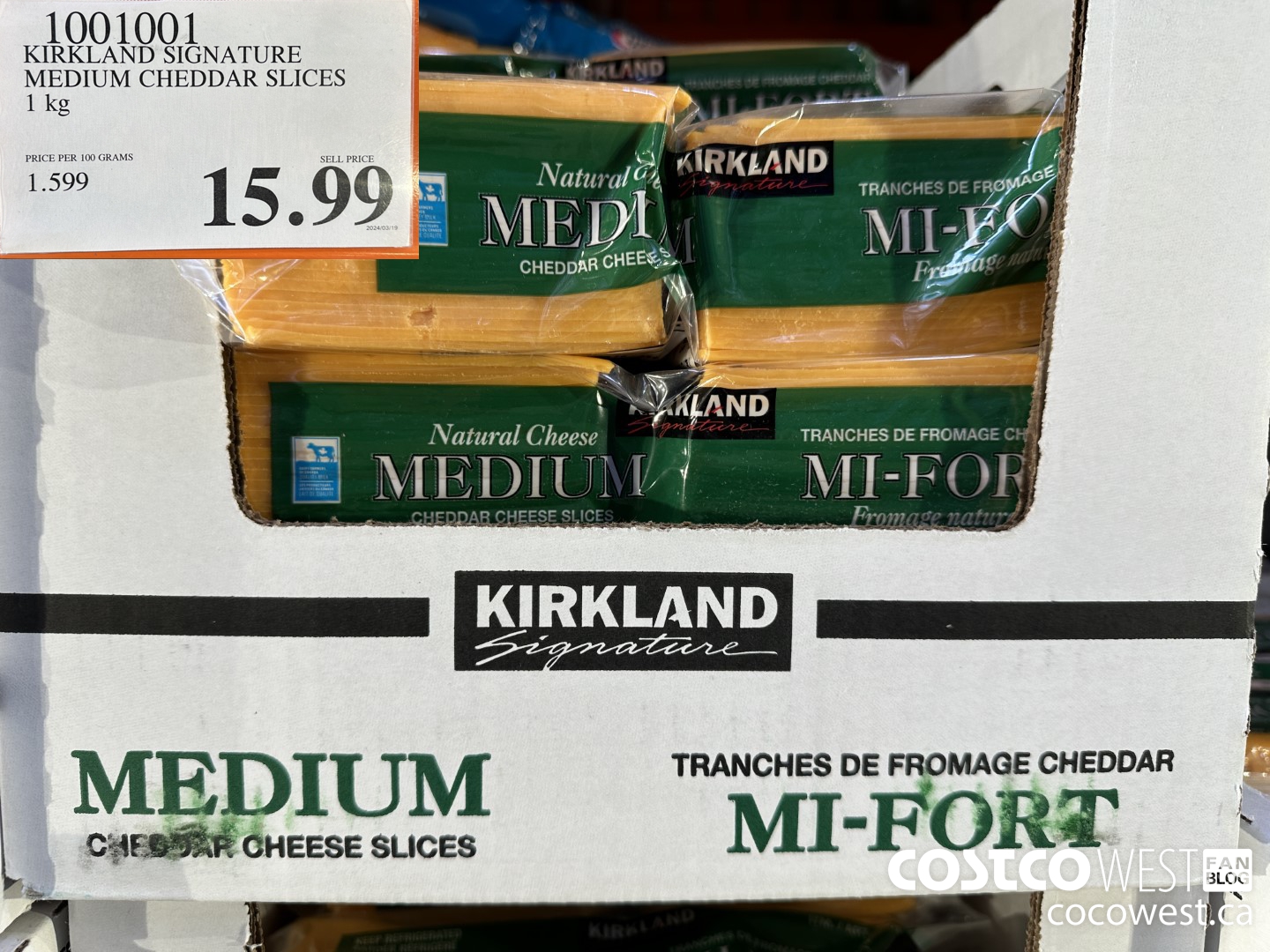 1001001 KIRKLAND SIGNATURE MEDIUM CHEDDAR SLICES 1 kg $15.99