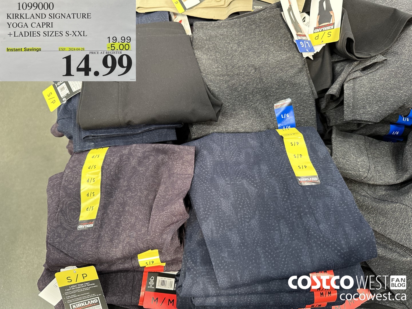 1099000 KIRKLAND SIGNATURE YOGA CAPRI LADIES SIZES S-XXL ($5.00 INSTANT SAVINGS EXPIRES ON 2024-04-28) $14.99