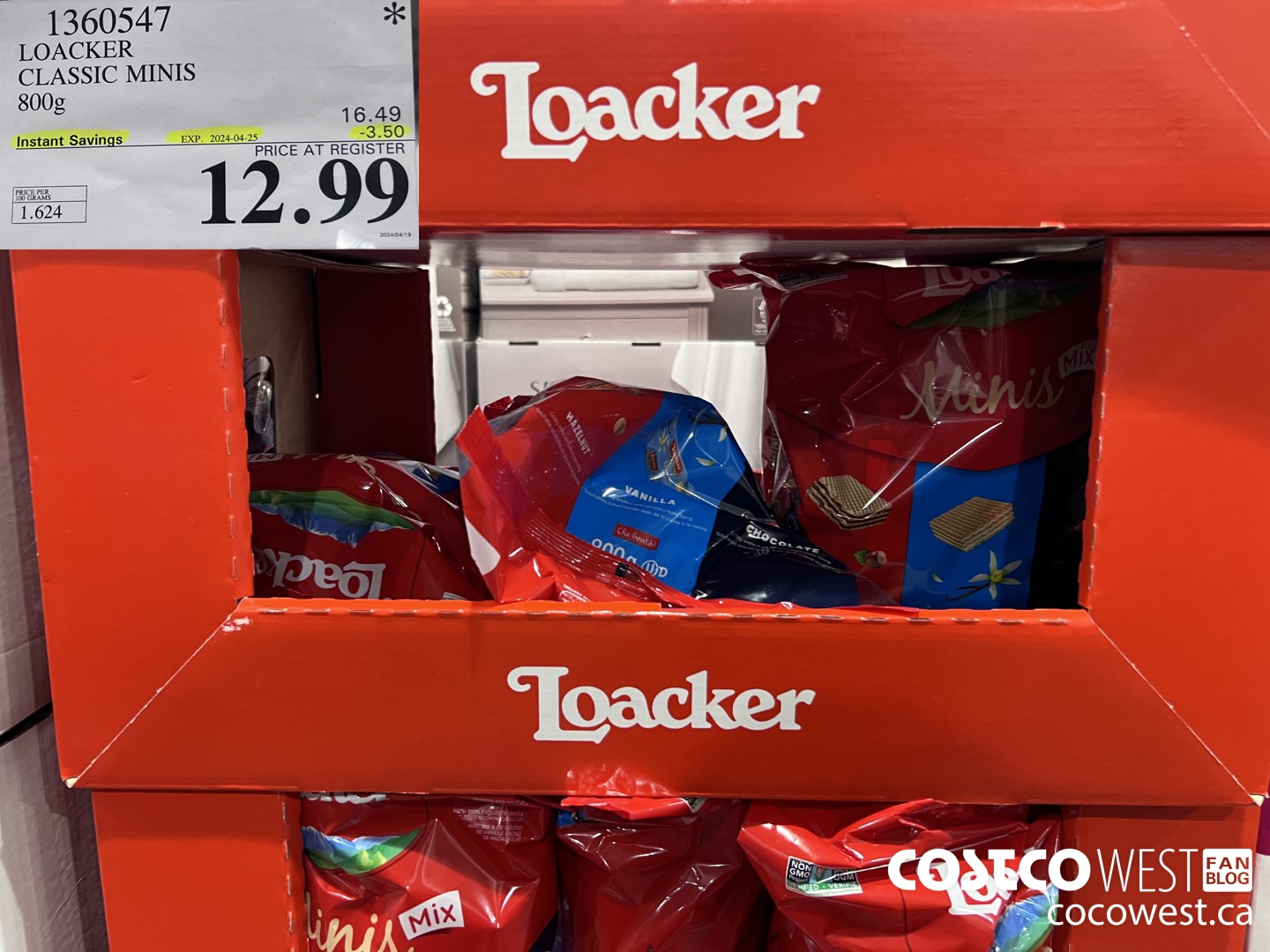 1360547 LOACKER CLASSIC MINIS 800G ($3.50 INSTANT SAVINGS EXPIRES ON 2024-04-25) $12.99