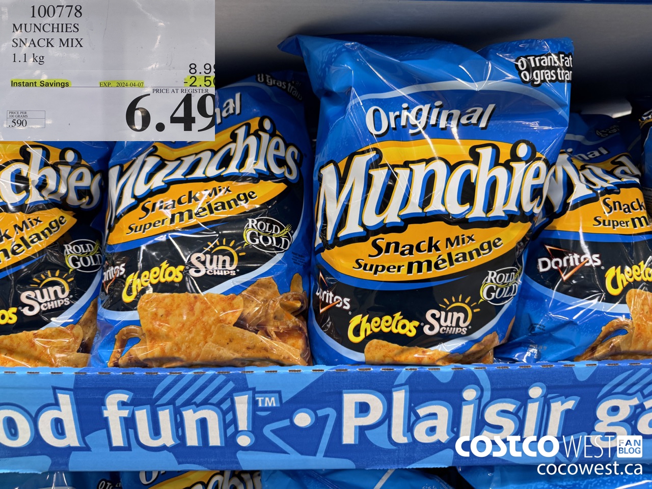 100778 MUNCHIES SNACK MIX 1.1 kg ($2.50 INSTANT SAVINGS EXPIRES ON 2024-04-07) $6.49