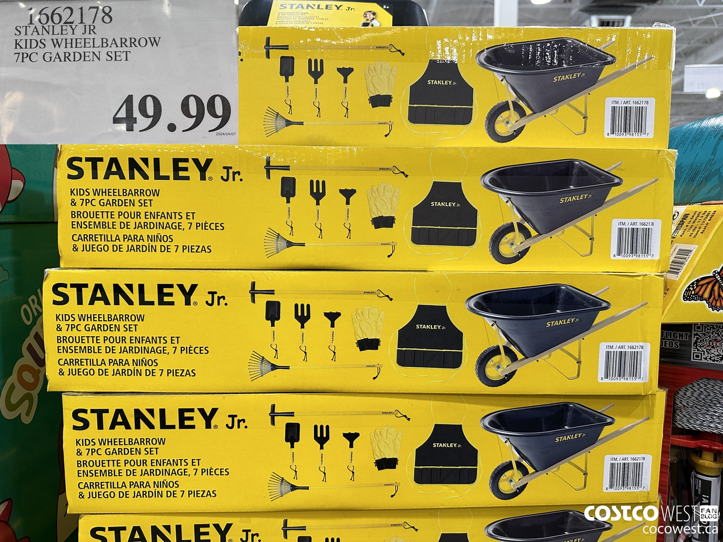 1662178 STANLEY JR KIDS WHEELBARROW 7PC GARDEN SET $49.99