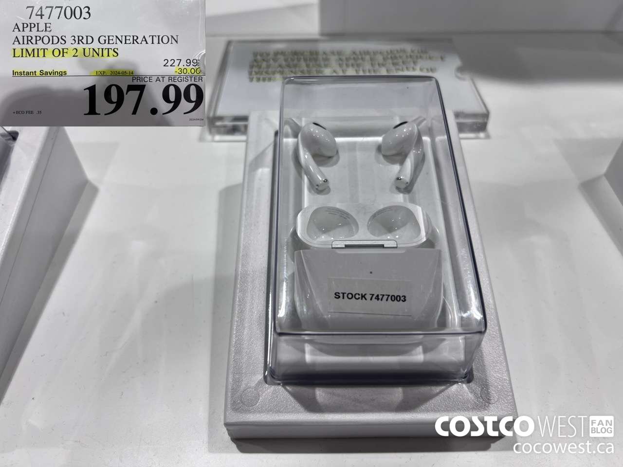 7477003 APPLE AIRPODS 3RD GENERATION ($30.00 INSTANT SAVINGS EXPIRES ON 2024-05-14) $197.99