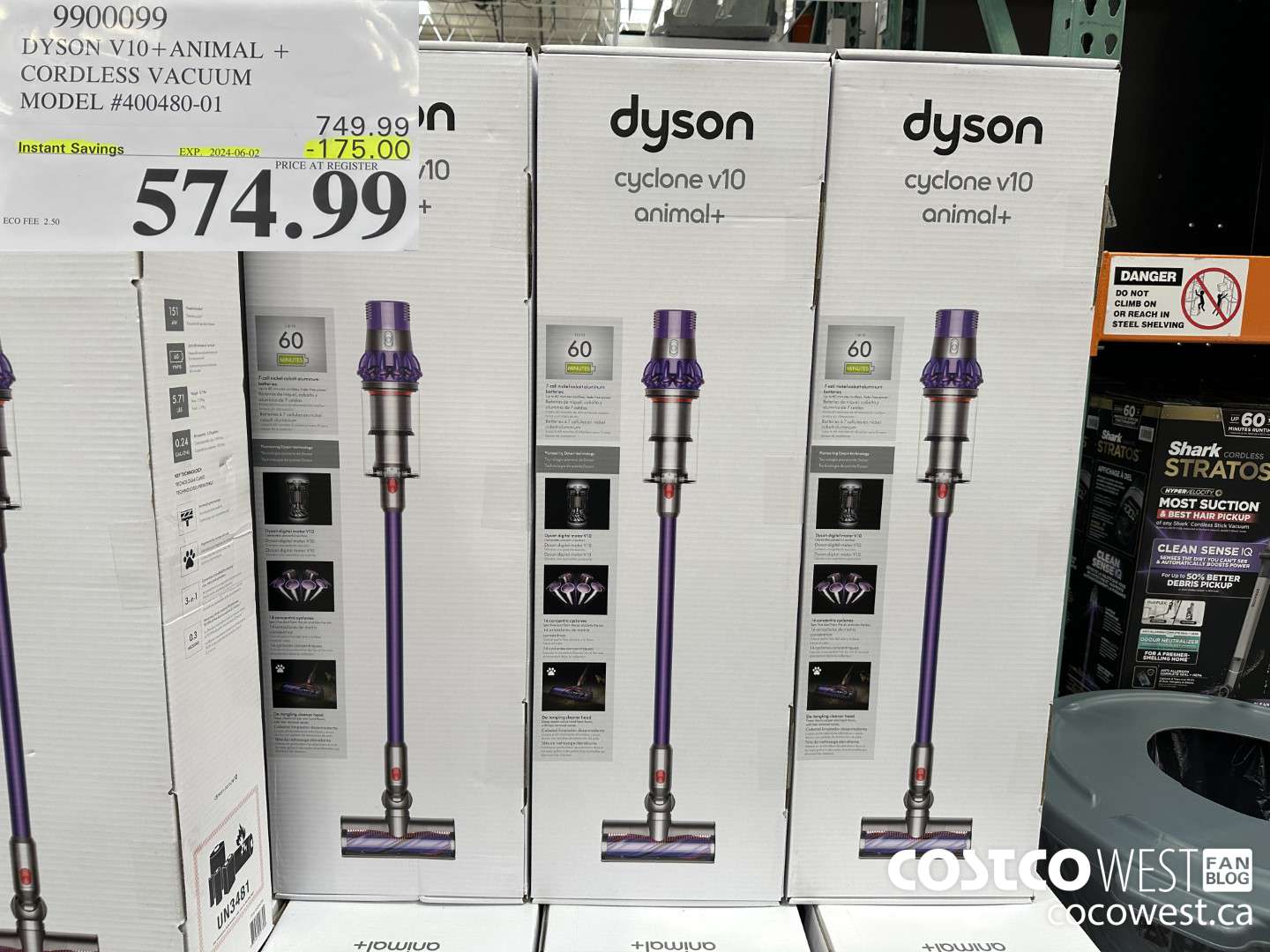 9900099 DYSON CYCLONE V10 ANIMAL + CORDLESS VACUUM CLEANER ($175.00 INSTANT SAVINGS EXPIRES ON 2024-06-02) $574.99