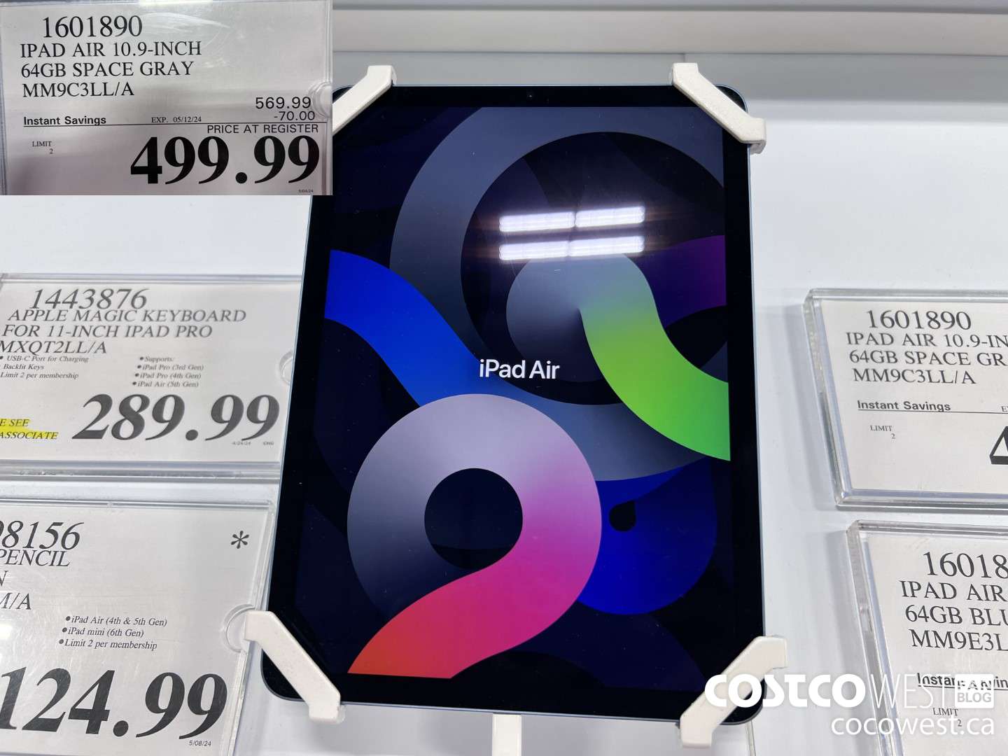 1601890 IPAD AIR 10.9-INCH 64GB SPACE GRAY MM9C3LL/A ($70.00 INSTANT SAVINGS EXPIRES ON 2024-05-12) $499.99