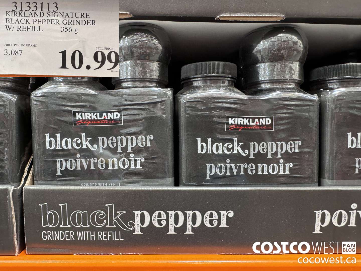 3133113 KIRKLAND SIGNATURE BLACK PEPPER GRINDER W/ REFILL 356 g $10.99