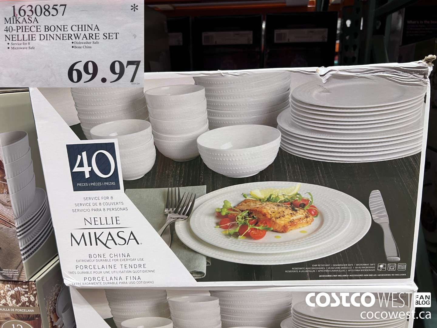 1630857 MIKASA 40-PIECE BONE CHINA NELLIE DINNERWARE SET $69.97