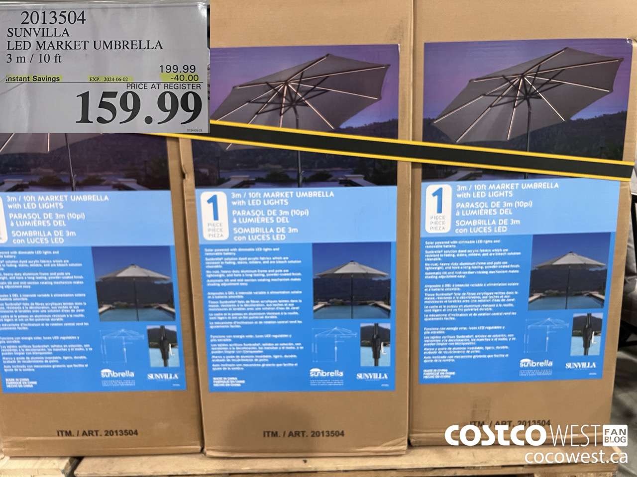 2013504 SUNVILLA LED MARKET UMBRELLA 3M / 10FT ($40.00 INSTANT SAVINGS EXPIRES ON 2024-06-02) $159.99