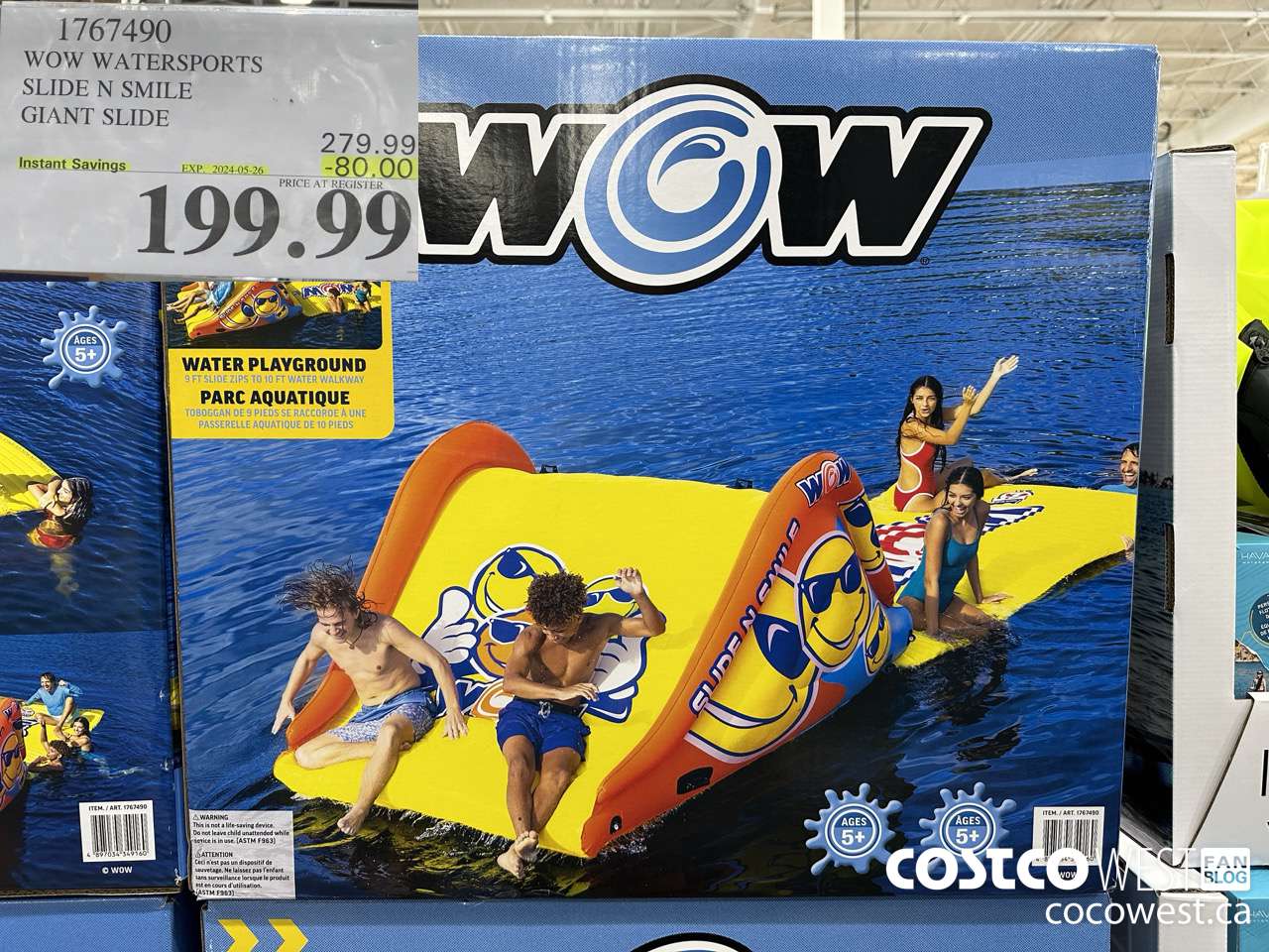1767490 WOW WATERSPORTS SLIDE N SMILE GIANT SLIDE ($80.00 INSTANT SAVINGS EXPIRES ON 2024-05-26) $199.99