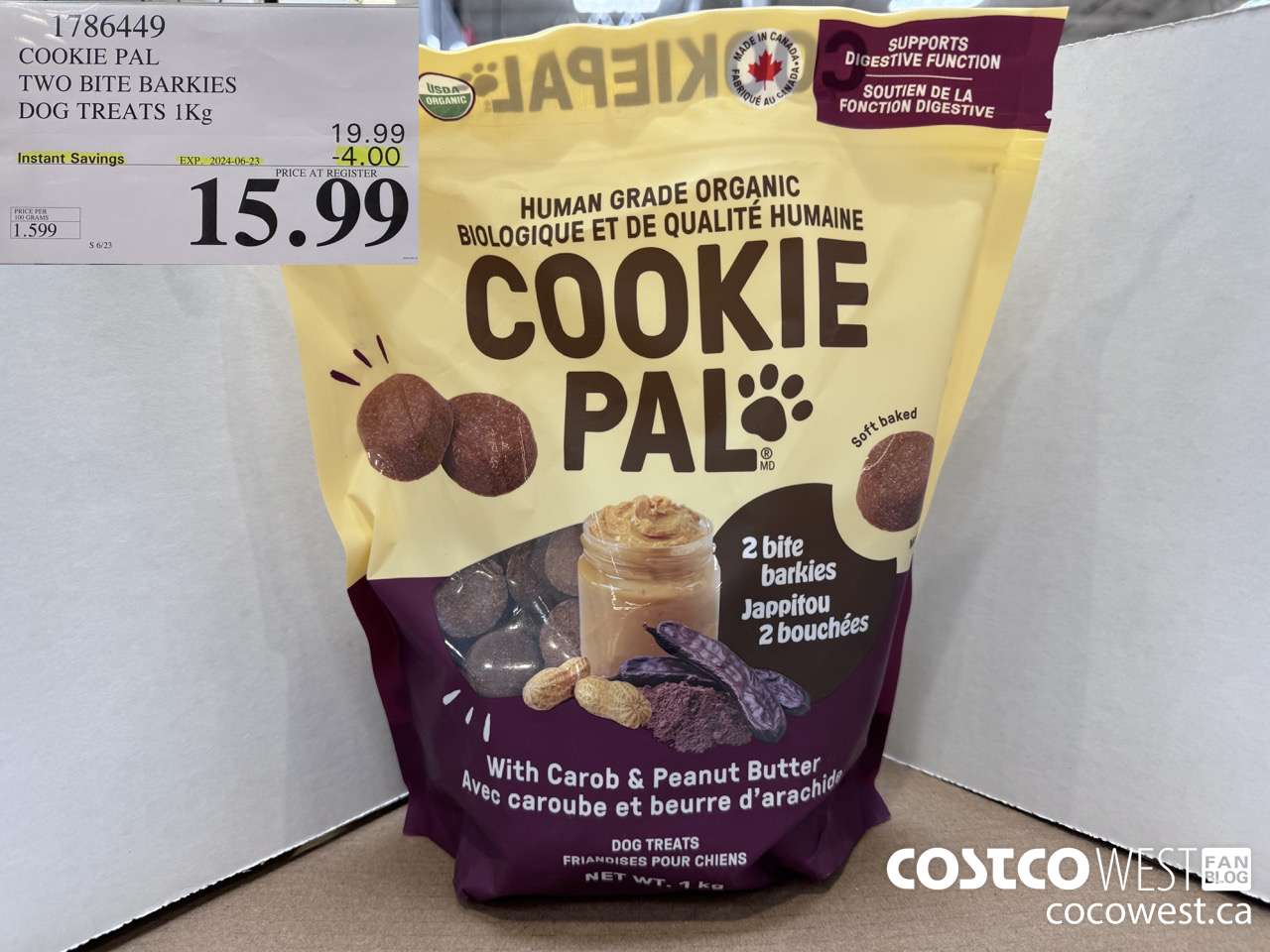 1786449 COOKIE PAL TWO BITE BARKIES DOG TREATS 1KG ($4.00 INSTANT SAVINGS EXPIRES ON 2024-06-23) $15.99