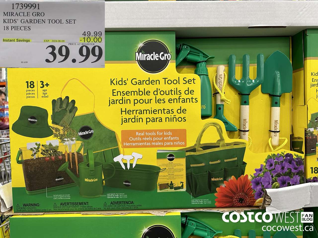 1739991 MIRACLE GRO KID'S GARDEN TOOL SET 18 PIECES ($10.00 INSTANT SAVINGS EXPIRES ON 2024-06-09) $39.99