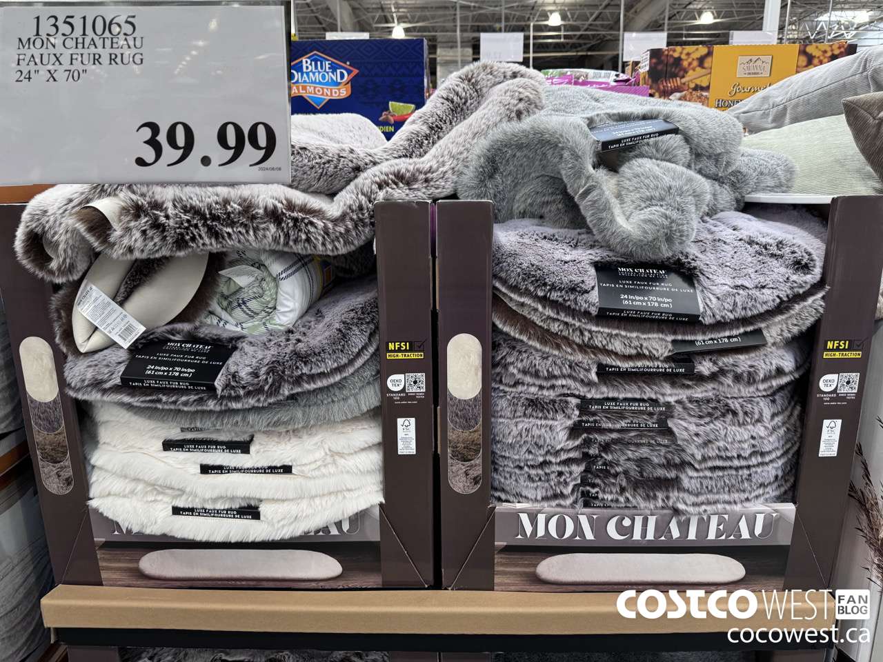 1351065 MON CHATEAU FAUX FUR RUG 24