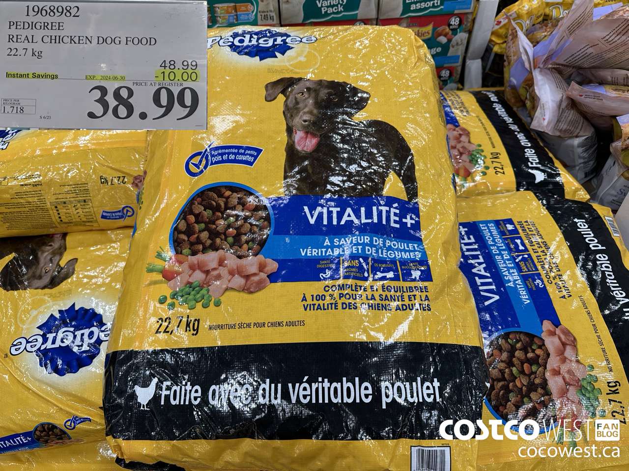 1968982 PEDIGREE REAL CHICKEN DOG FOOD 22.7 kg ($10.00 INSTANT SAVINGS EXPIRES ON 2024-06-30) $38.99