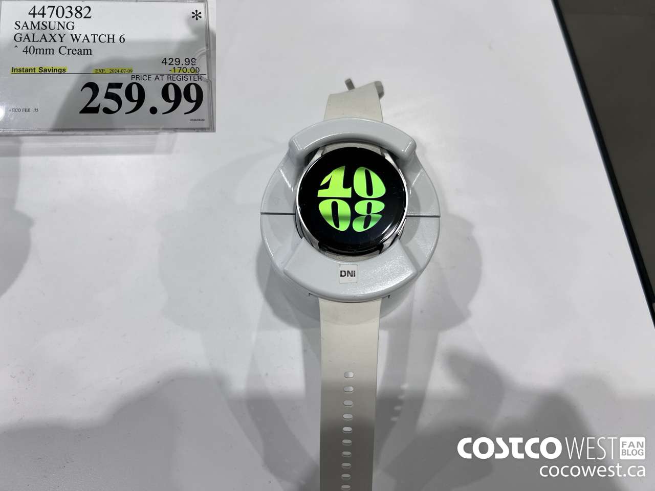 4470382 SAMSUNG GALAXY WATCH 6 40MM CREAM ($170.00 INSTANT SAVINGS EXPIRES ON 2024-07-09) $259.99