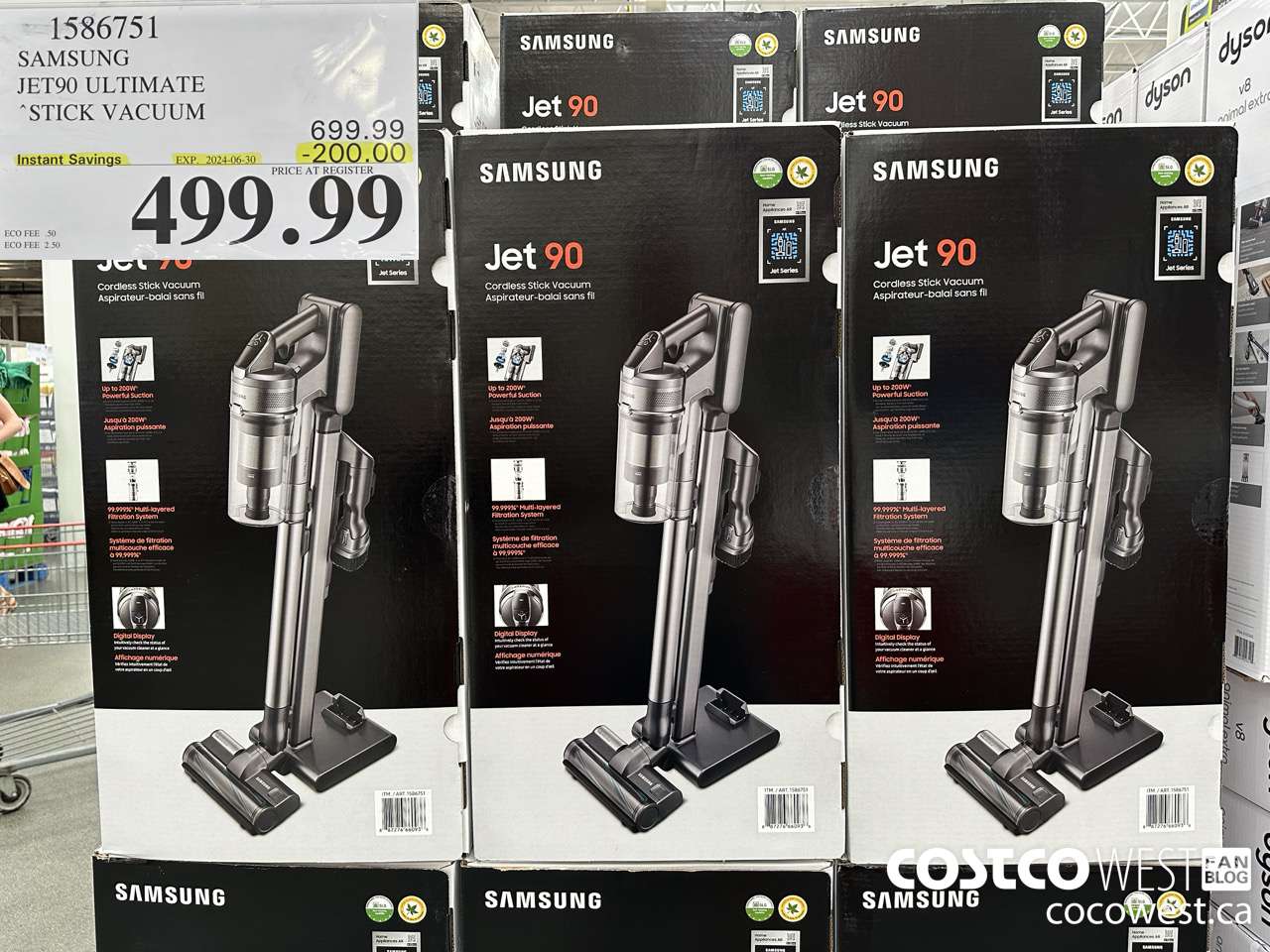 1586751 SAMSUNG JET90 ULTIMATE STICK VACUUM ($200.00 INSTANT SAVINGS EXPIRES ON 2024-06-30) $499.99