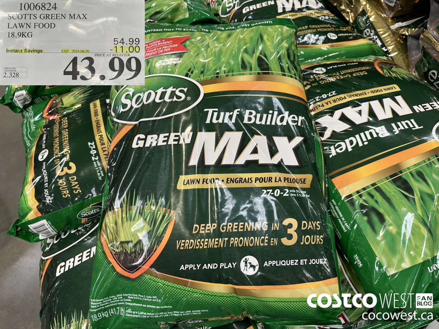1006824 SCOTTS GREEN MAX LAWN FOOD 18.9KG ($11.00 INSTANT SAVINGS EXPIRES ON 2024-06-30) $43.99