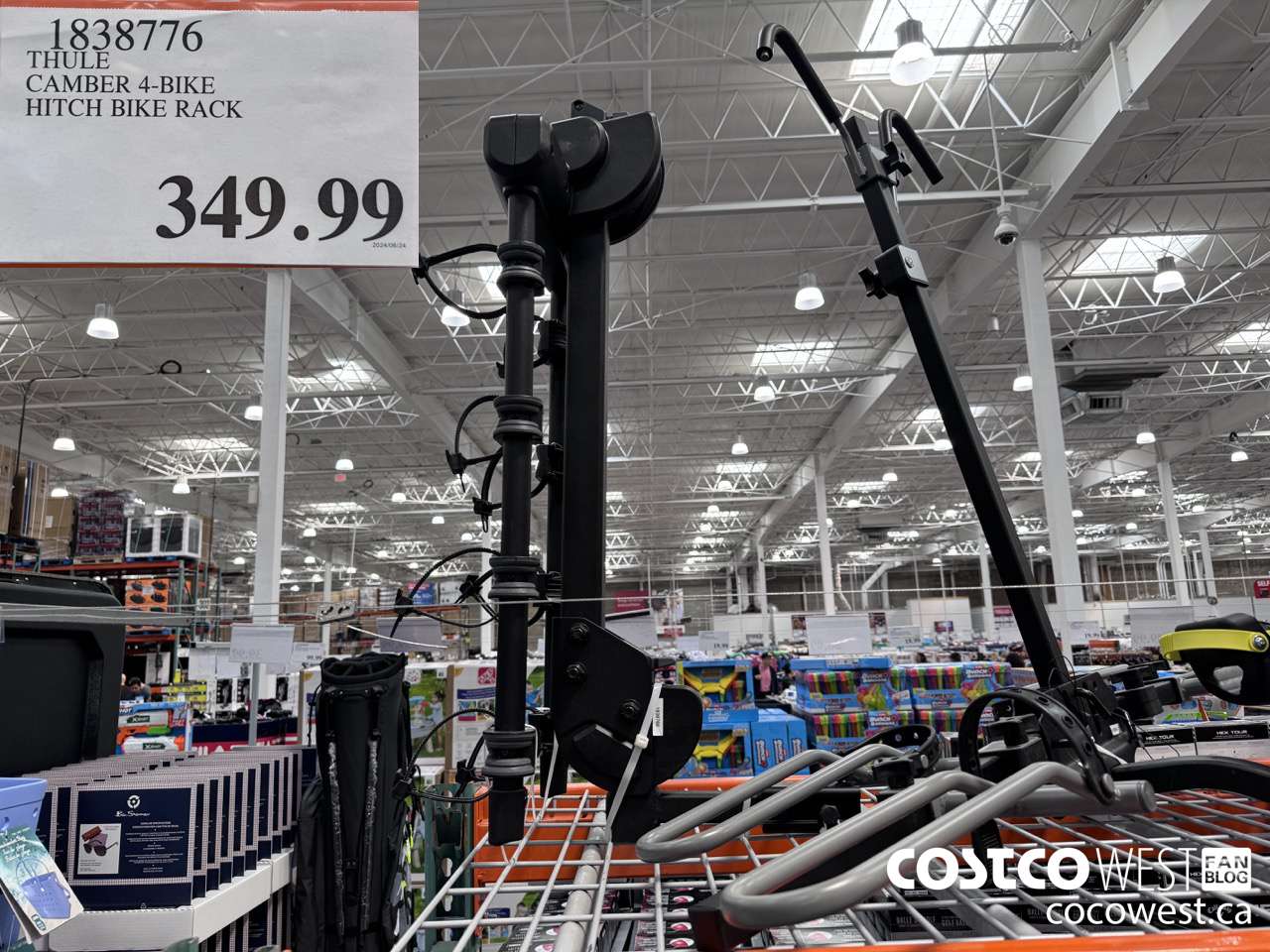 1838776 THULE CAMBER 4-BIKE HITCH BIKE RACK $349.99