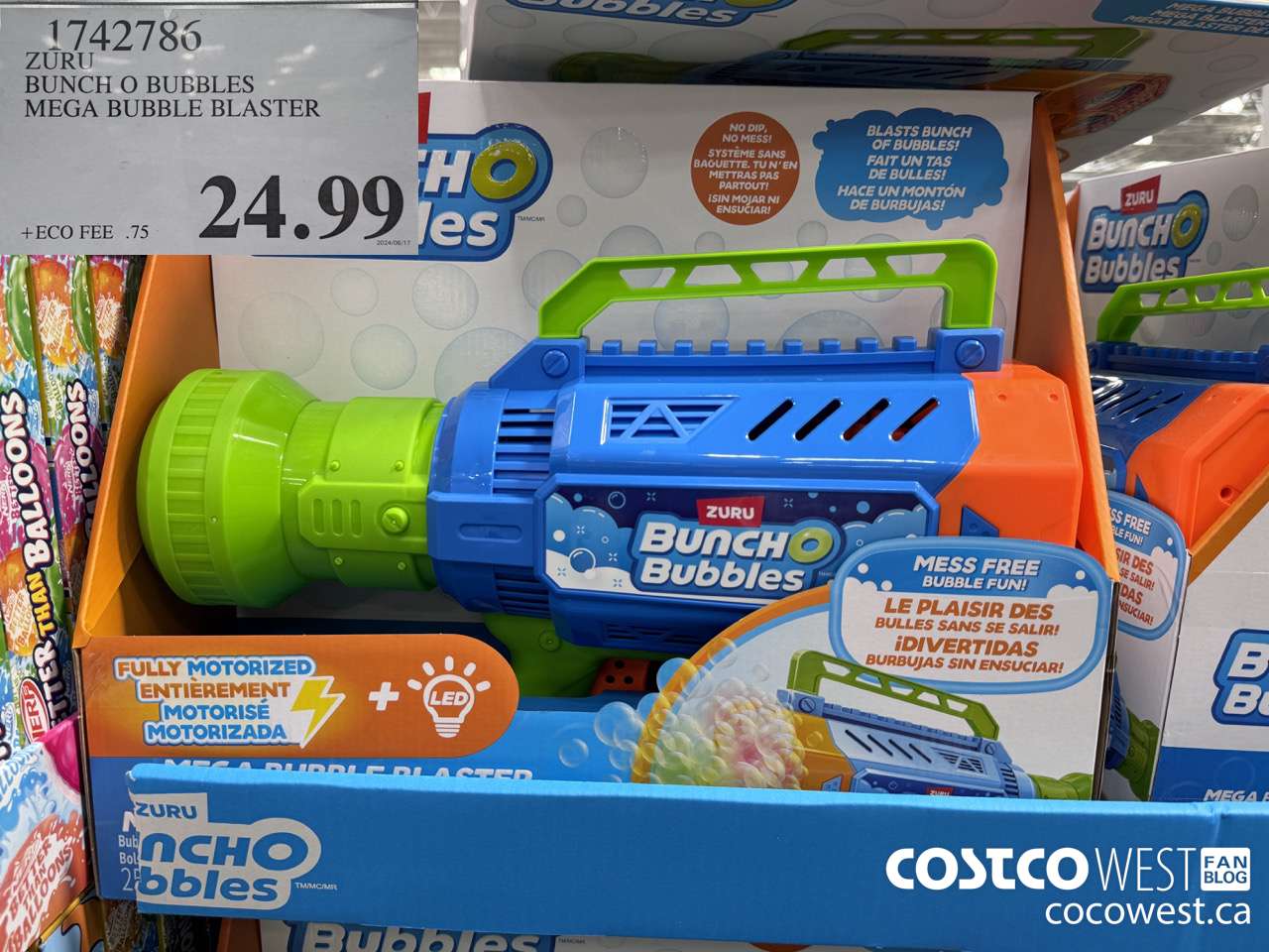 1742786 ZURU BUNCH O BUBBLES MEGA BUBBLE BLASTER $24.99