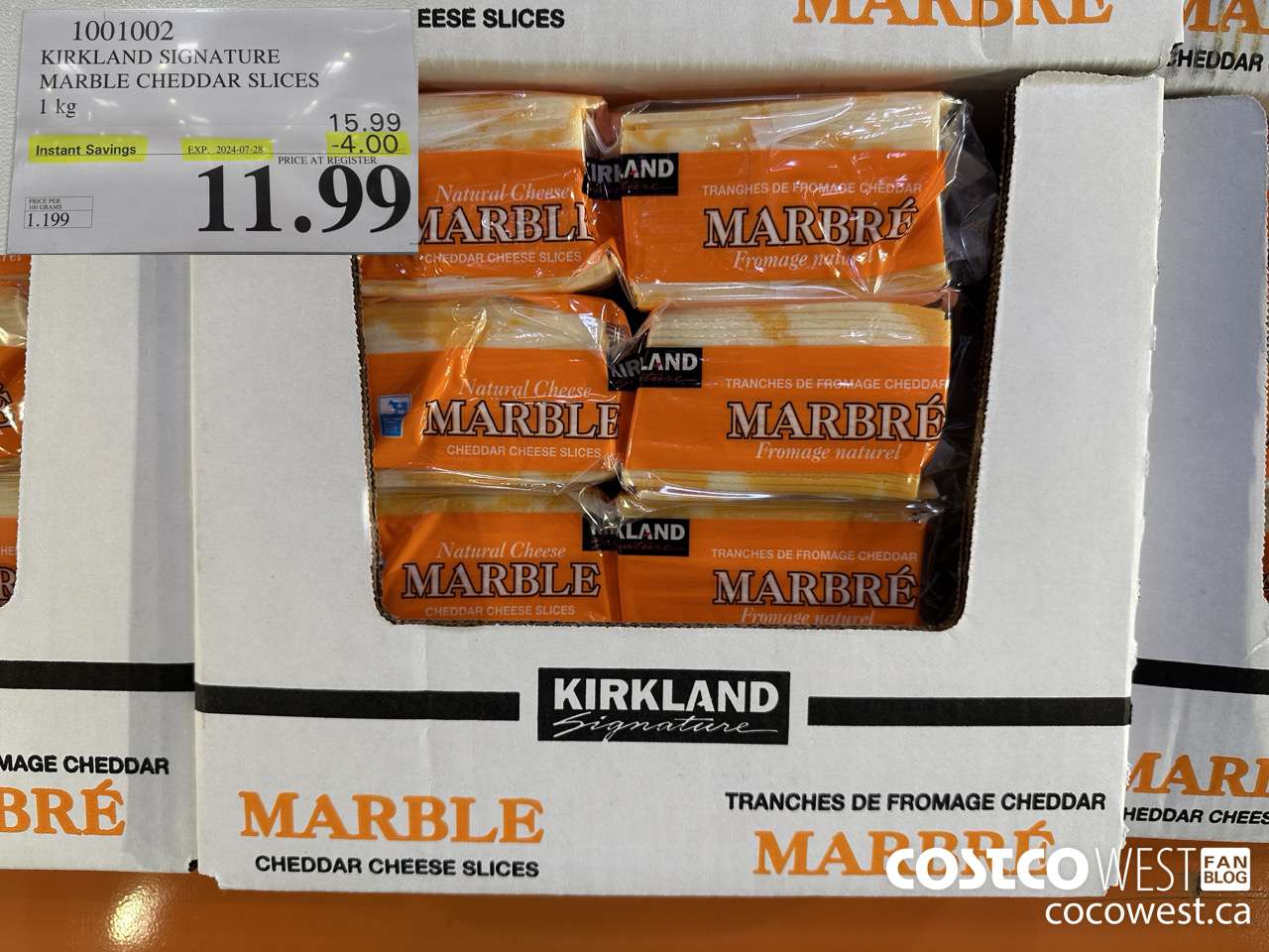 1001002 KIRKLAND SIGNATURE MARBLE CHEDDAR SLICES 1KG ($4.00 INSTANT SAVINGS EXPIRES ON 2024-07-28) $11.99