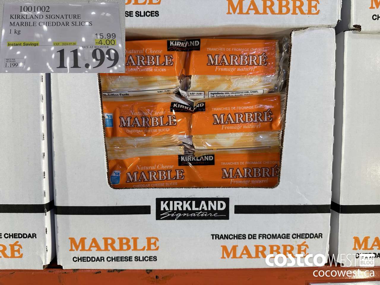 1001002 KIRKLAND SIGNATURE MARBLE CHEDDAR SLICES 1KG ($4.00 INSTANT SAVINGS EXPIRES ON 2024-07-28) $11.99