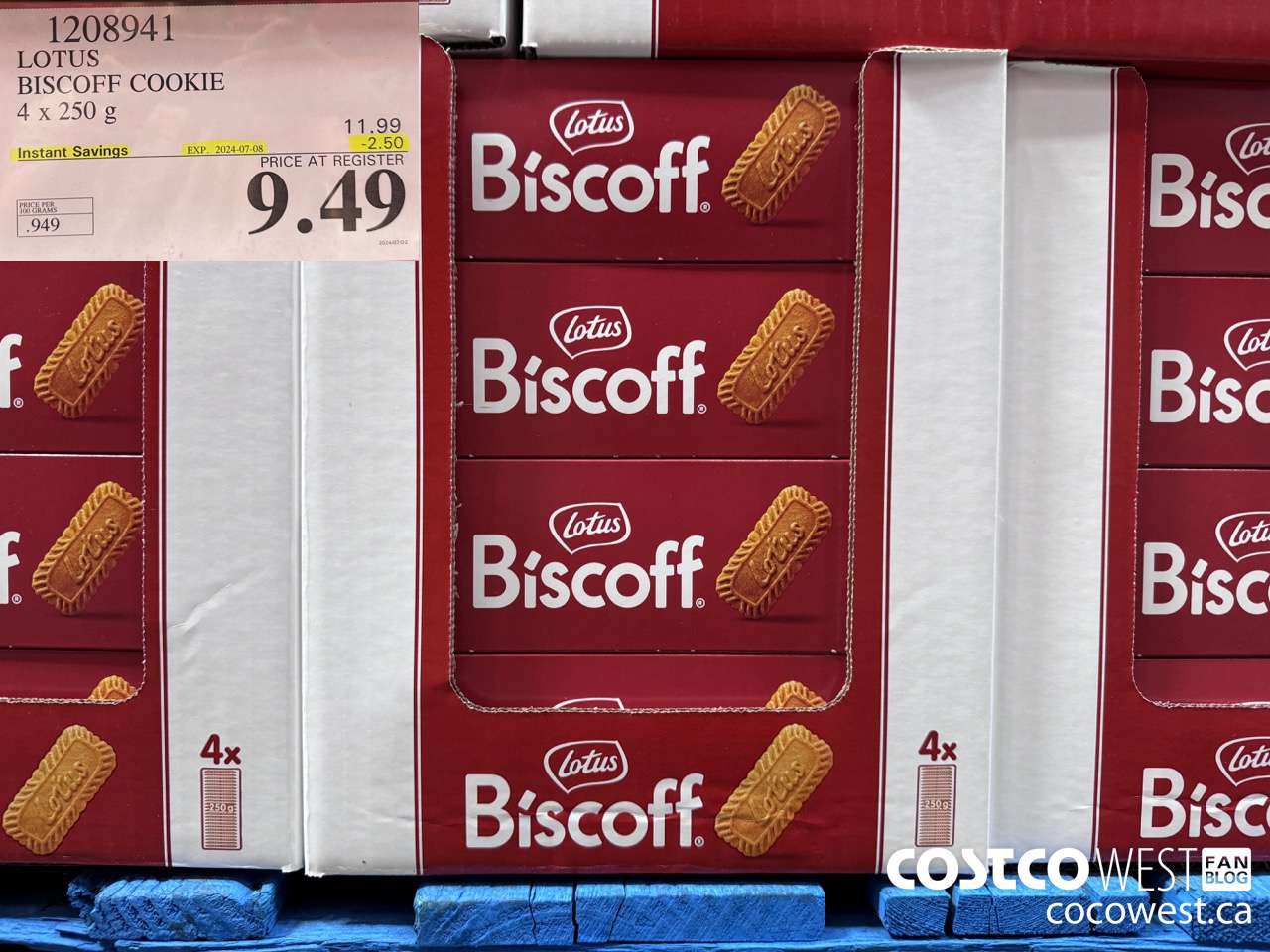 1208941 LOTUS BISCOFF COOKIE 4 x 250 g ($2.50 INSTANT SAVINGS EXPIRES ON 2024-07-08) $9.49