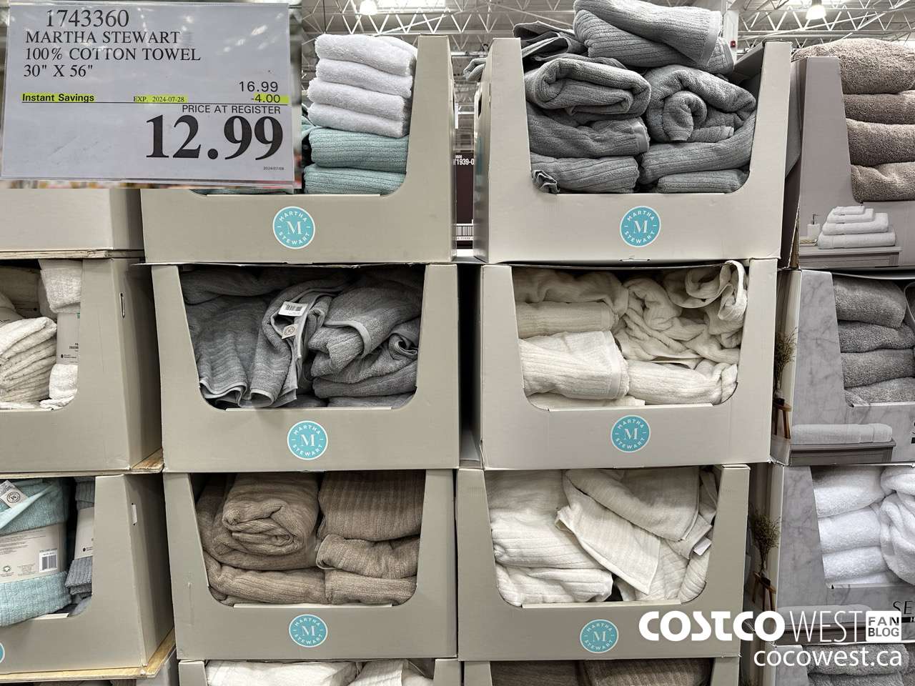 1743360 MARTHA STEWART 100% COTTON TOWEL 30