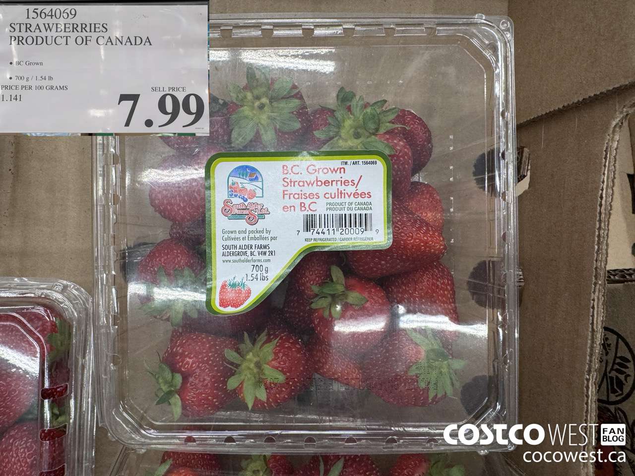 1564069 STRAWBERRIES PRODUCT OF CANADA $7.99