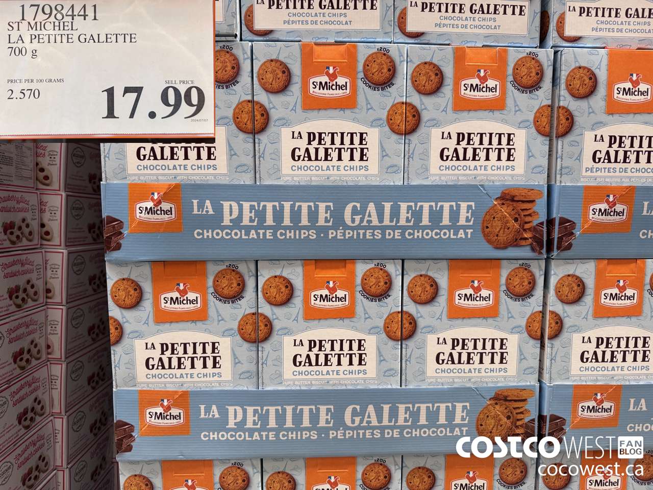 1798441 ST MICHEL LA PETITE GALETTE 700G $17.99