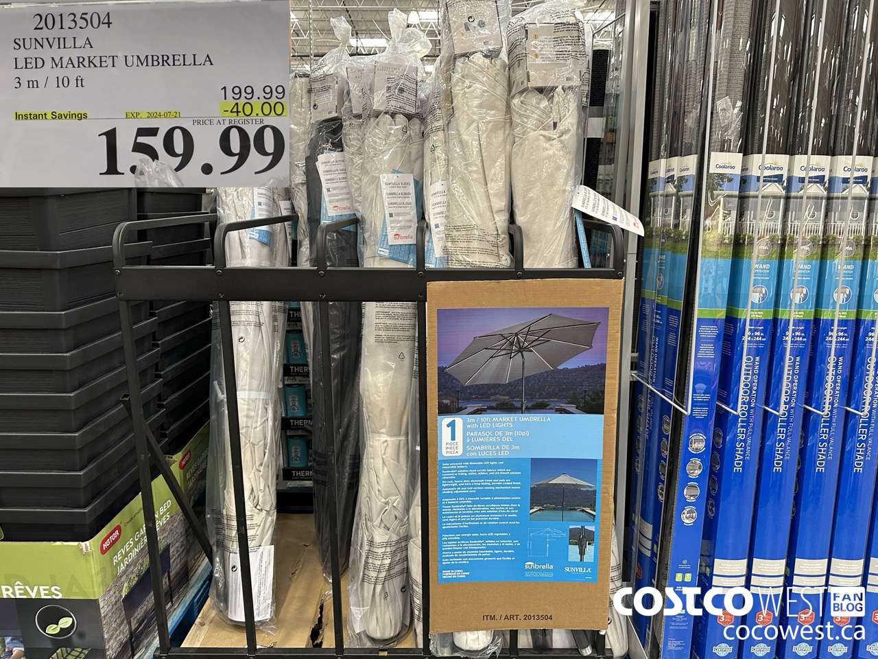 2013504 SUNVILLA LED MARKET UMBRELLA 3M / 10FT ($40.00 INSTANT SAVINGS EXPIRES ON 2024-07-21) $159.99