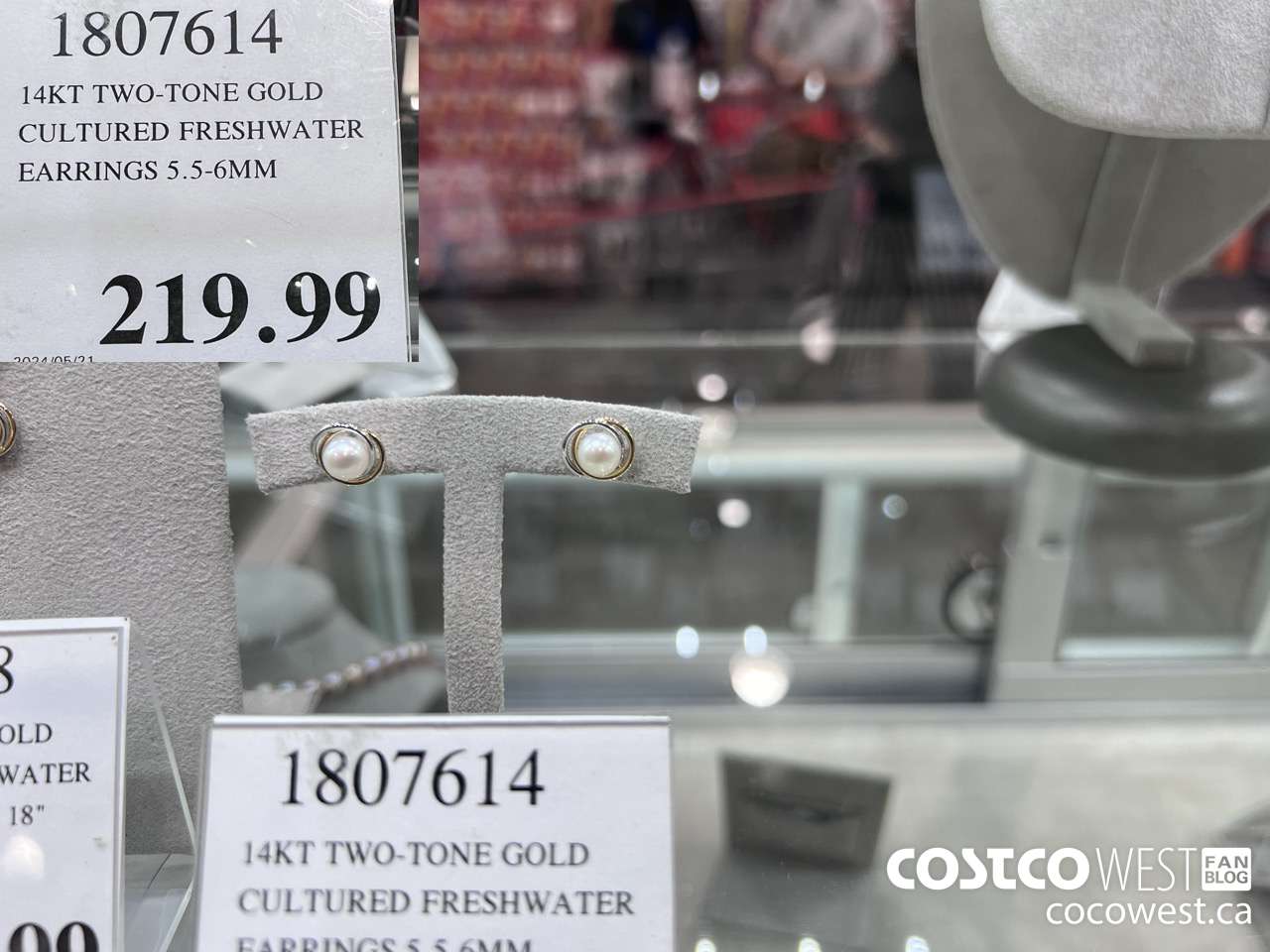 1807614 14KT TWO-TONE GOLD CULTURED FRESHWATER EARRINGS 5-5.6MM $219.99