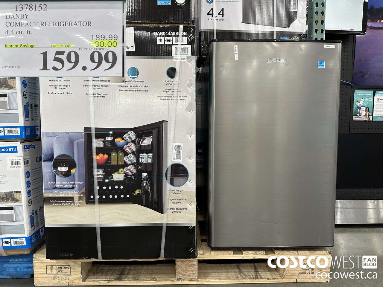 1378152 DANBY COMPACT REFRIGERATOR 4.4 cu. ft. ($30.00 INSTANT SAVINGS EXPIRES ON 2024-08-19) $159.99