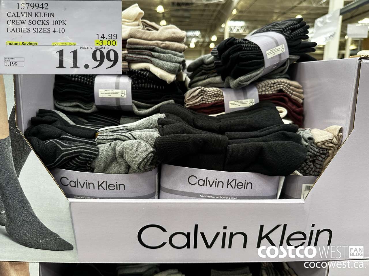 1579942 CALVIN KLEIN CREW SOCK 10PK LADIES SIZES 4-10 ($3.00 INSTANT SAVINGS EXPIRES ON 2024-10-06) $11.99