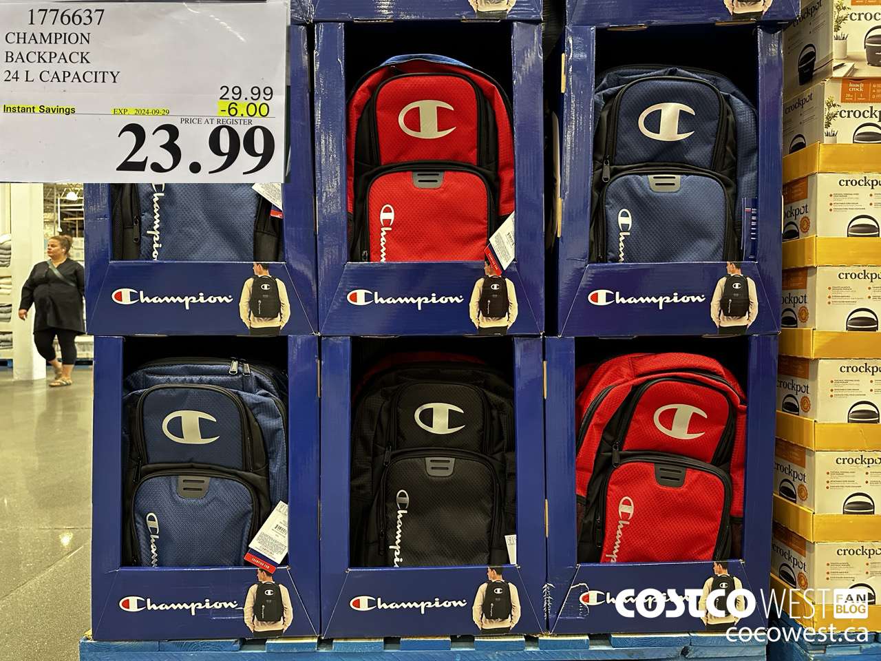 1776637 CHAMPION BACKPACK 24 L CAPACITY ($6.00 INSTANT SAVINGS EXPIRES ON 2024-09-29) $23.99