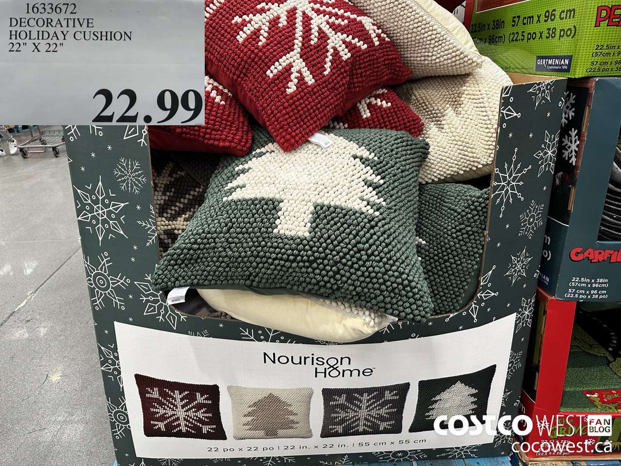 1633672 DECORATIVE HOLIDAY CUSHION 22