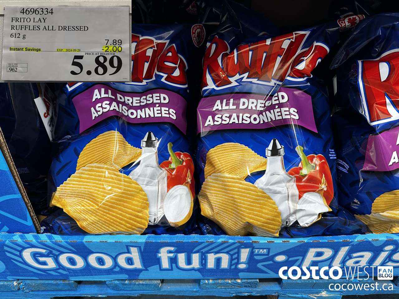 4696334 FRITO LAY RUFFLES ALL DRESSED 612G ($2.00 INSTANT SAVINGS EXPIRES ON 2024-09-29) $5.89