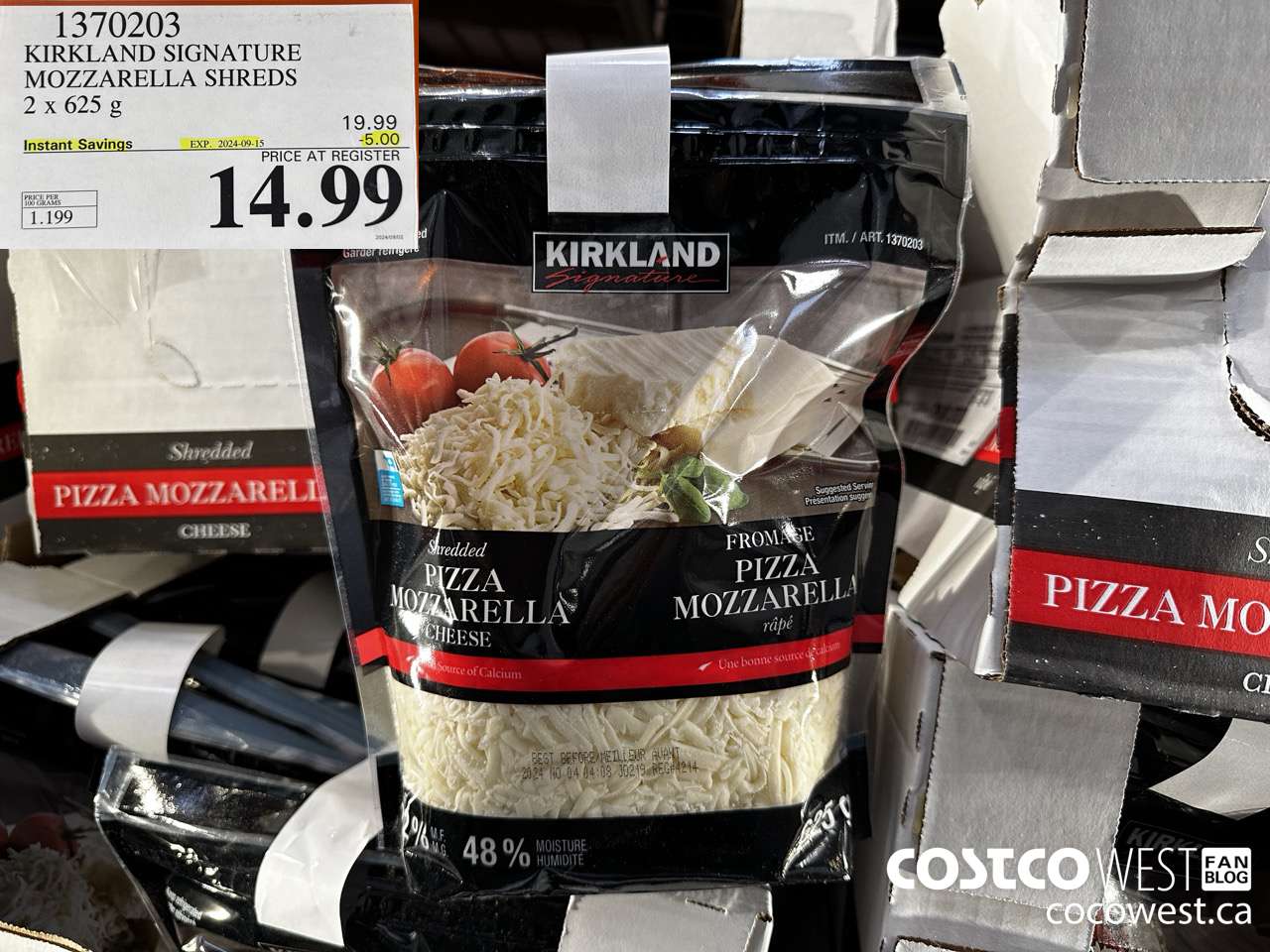 1370203 KIRKLAND SIGNATURE MOZZARELLA SHREDS 2 X 625 G ($5.00 INSTANT SAVINGS EXPIRES ON 2024-09-15) $14.99