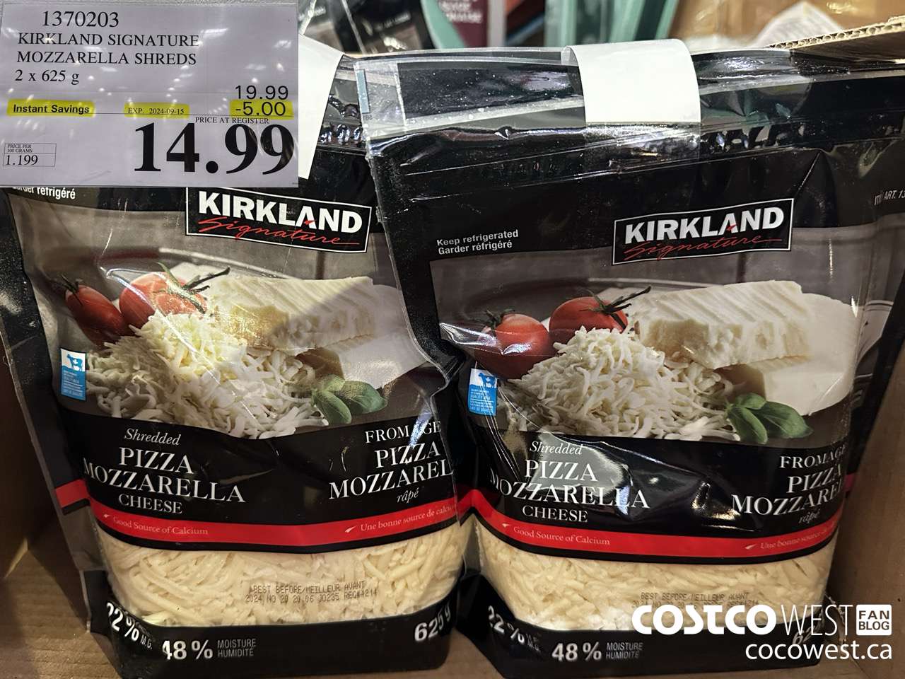 1370203 KIRKLAND SIGNATURE MOZZARELLA SHREDS 2 X 625 G ($5.00 INSTANT SAVINGS EXPIRES ON 2024-09-15) $14.99