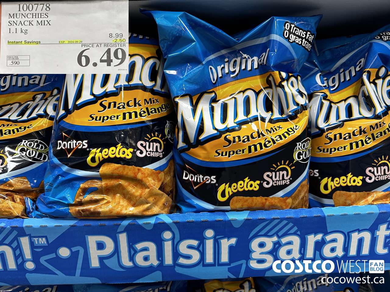 100778 MUNCHIES SNACK MIX 1.1 kg ($2.50 INSTANT SAVINGS EXPIRES ON 2024-09-29) $6.49