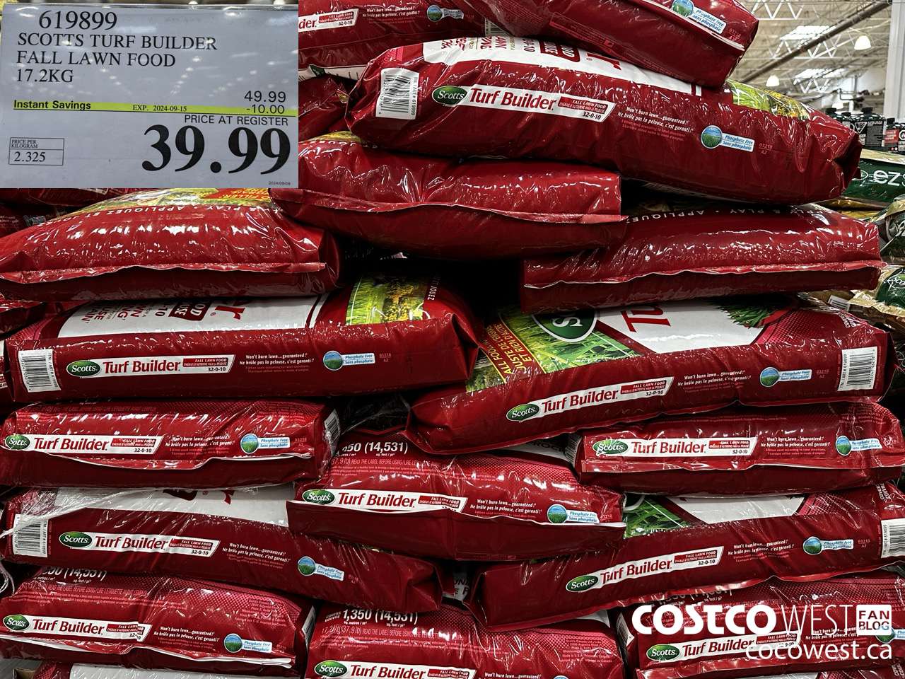 619899 SCOTTS TURF BUILDER FALL LAWN FOOD 17.2 KG ($10.00 INSTANT SAVINGS EXPIRES ON 2024-09-15) $39.99