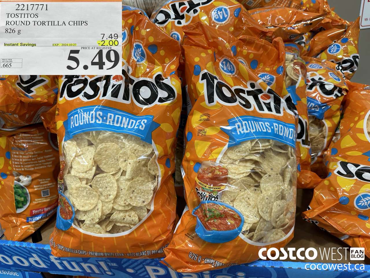2217771 TOSTITOS ROUND TORTILLA CHIPS 826 G ($2.00 INSTANT SAVINGS EXPIRES ON 2024-10-27) $5.49