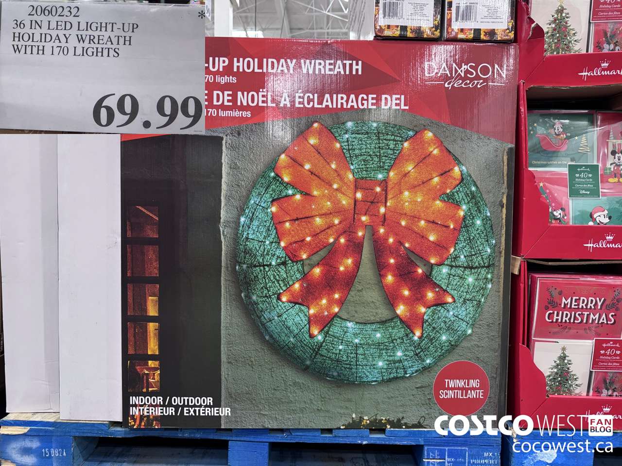 2060232 26 IN LED LIGHT-UP HOLIDAY WREATH WITH 170 LIGHTS $69.99