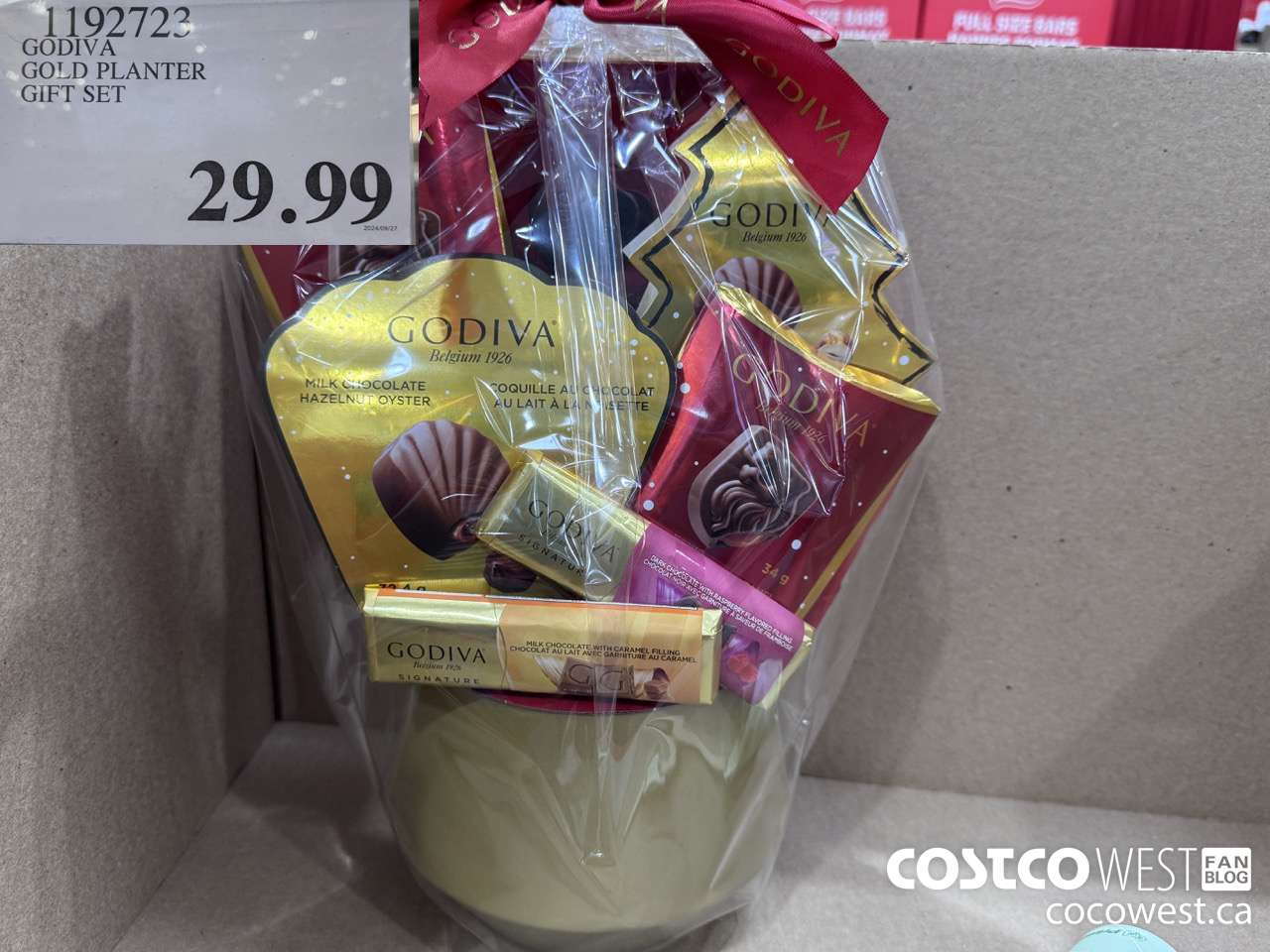 1192723 GODIVA GOLD PLANTER GIFT SET $29.99