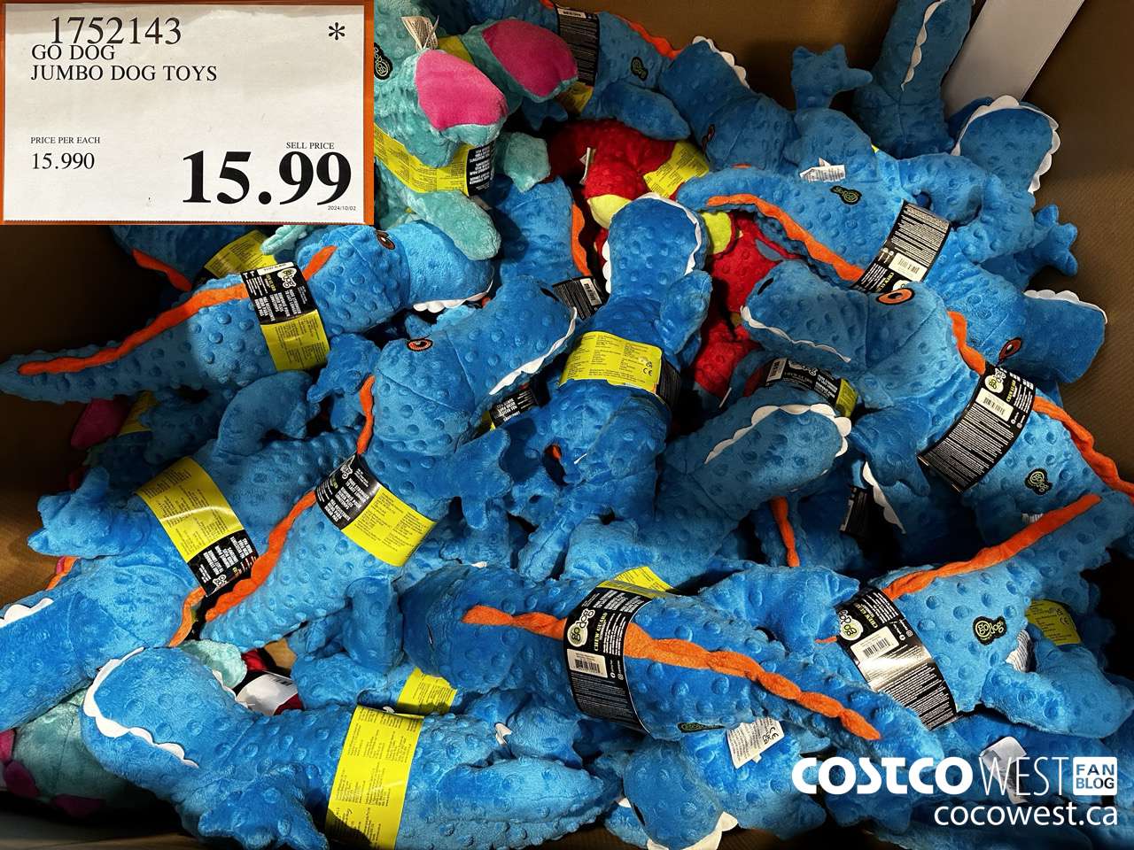 1752143 GO DOG JUMBO DOG TOYS $15.99