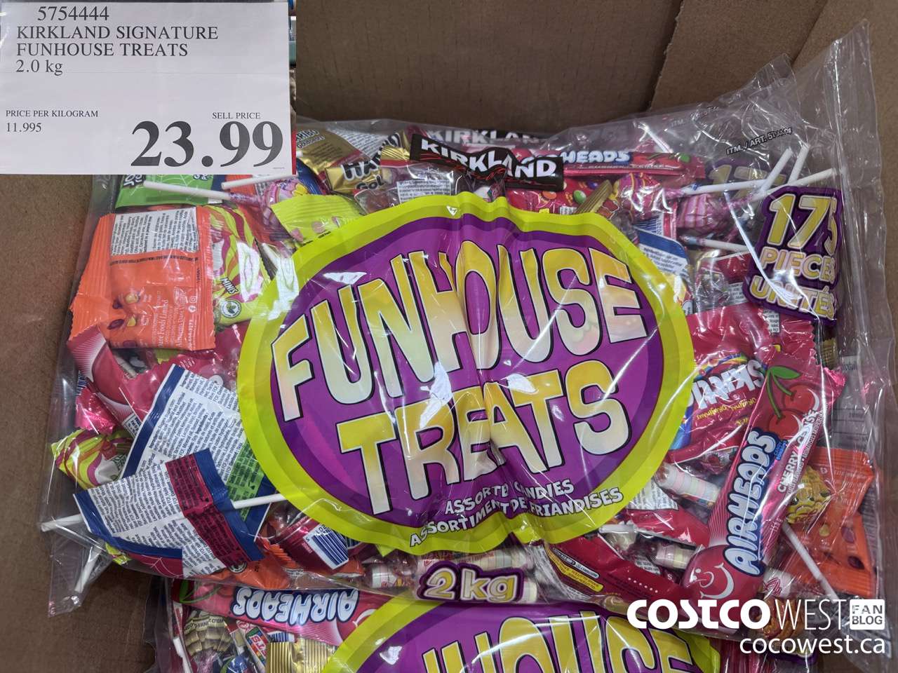 5754444 KIRKLAND SIGNATURE FUNHOUSE TREATS 2.0KG $23.99