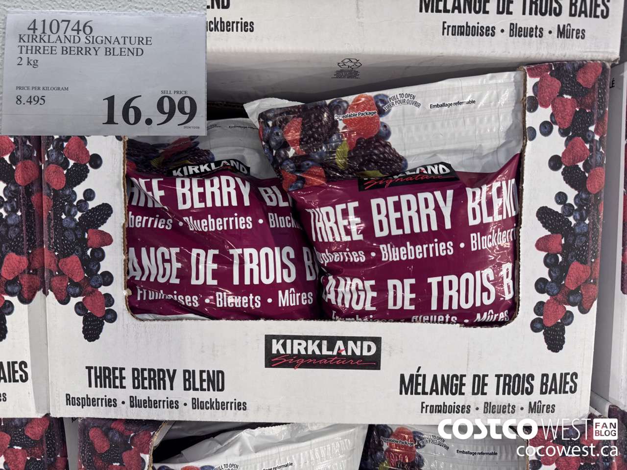410746 KIRKLAND SIGNATURE THREE BERRY BLEND 2 kg $16.99
